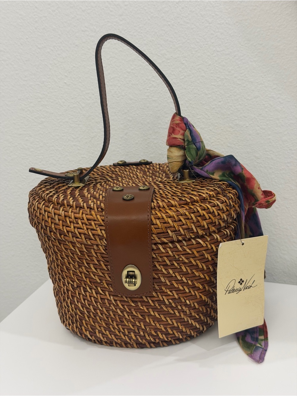 Patricia Nash Brown Woven Caselle Round Bad Limited Edition w Multicolor Scarf